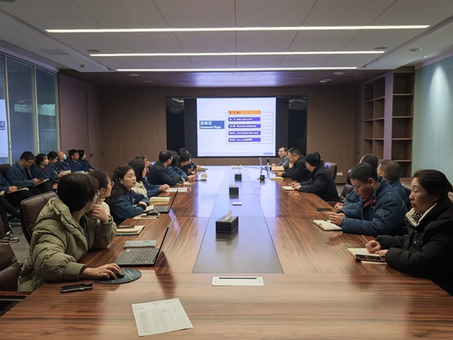 华体会（中国）举行《商事合同法律实务》专题法律讲座